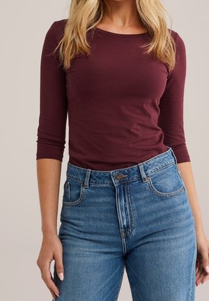 Long sleeved top - bordeaux
