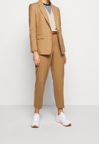 Polo Ralph Lauren Stickad tröja - beige