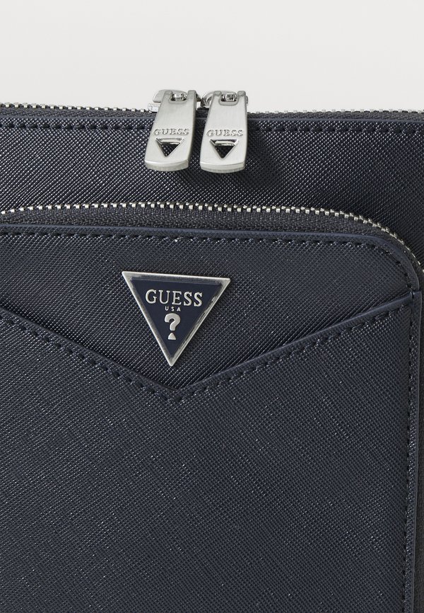 SIENA FLAT CROSSBODY ZIP - Cross body bag3