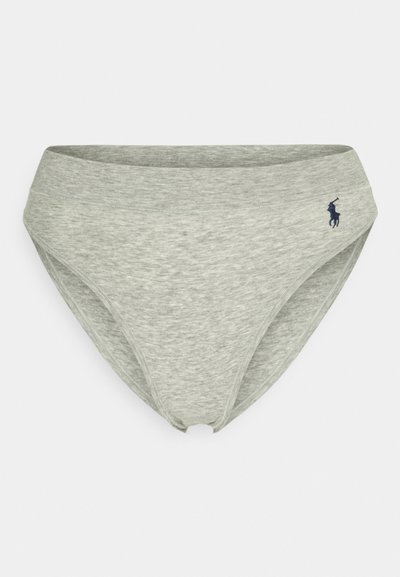 Grå bomullstrosa i bikini-modell med en jämn textur, som har en bred midja och en liten marinblå logotyp på vänster sida.