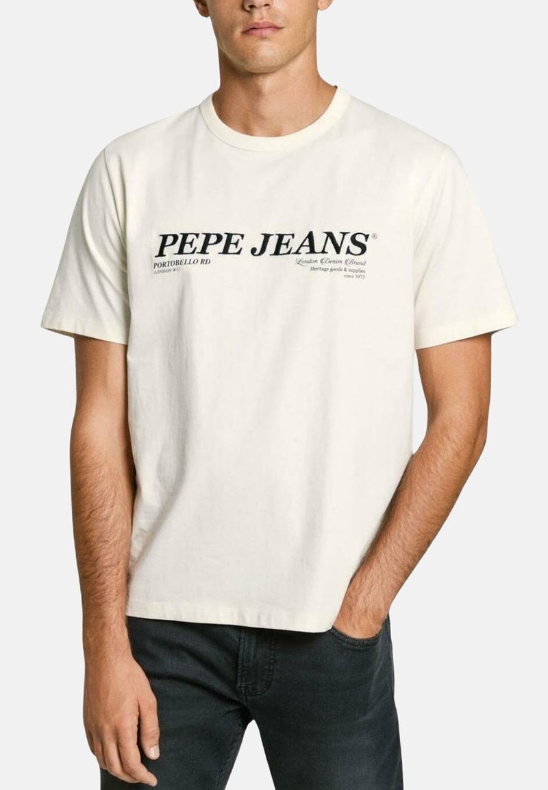 Kreemikas lühikeste varrukatega T-särk, mis on valmistatud puuvillast. Ees on must logo tekst "PEPE JEANS". Lihtne, mugav lõige.