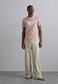 Emporio Armani Marškinėliai su spaudiniu - fawn