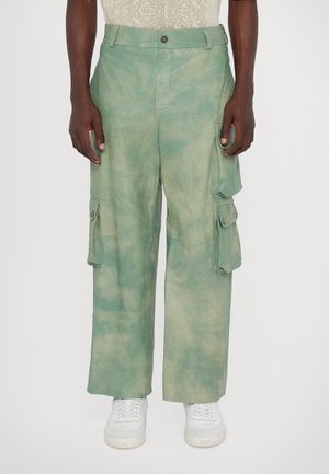 VINTAGE PANT - Leather trousers - army green