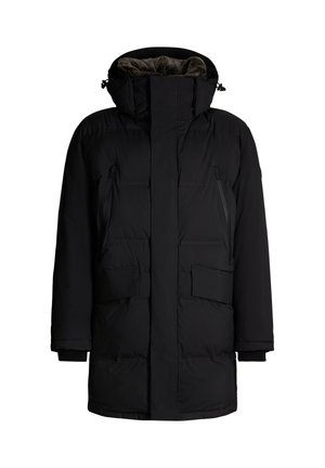 Parka nera imbottita con colletto alto, zip frontale, due tasche sul petto con cerniera e due grandi tasche frontali. Fodera interna morbida.