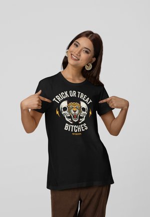 TRICK OR TREAT - T-shirts print - black