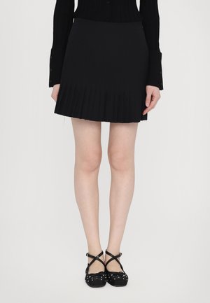 PLEATED SKIRT - Minisukňa - black