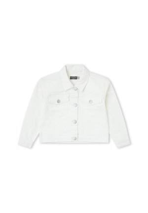 Chaqueta de denim blanca con mangas largas, botones plateados y dos bolsillos con solapa en el pecho.