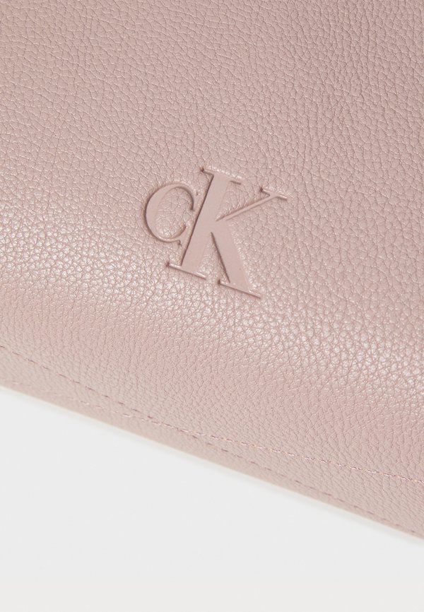 Cross body bag - quail3