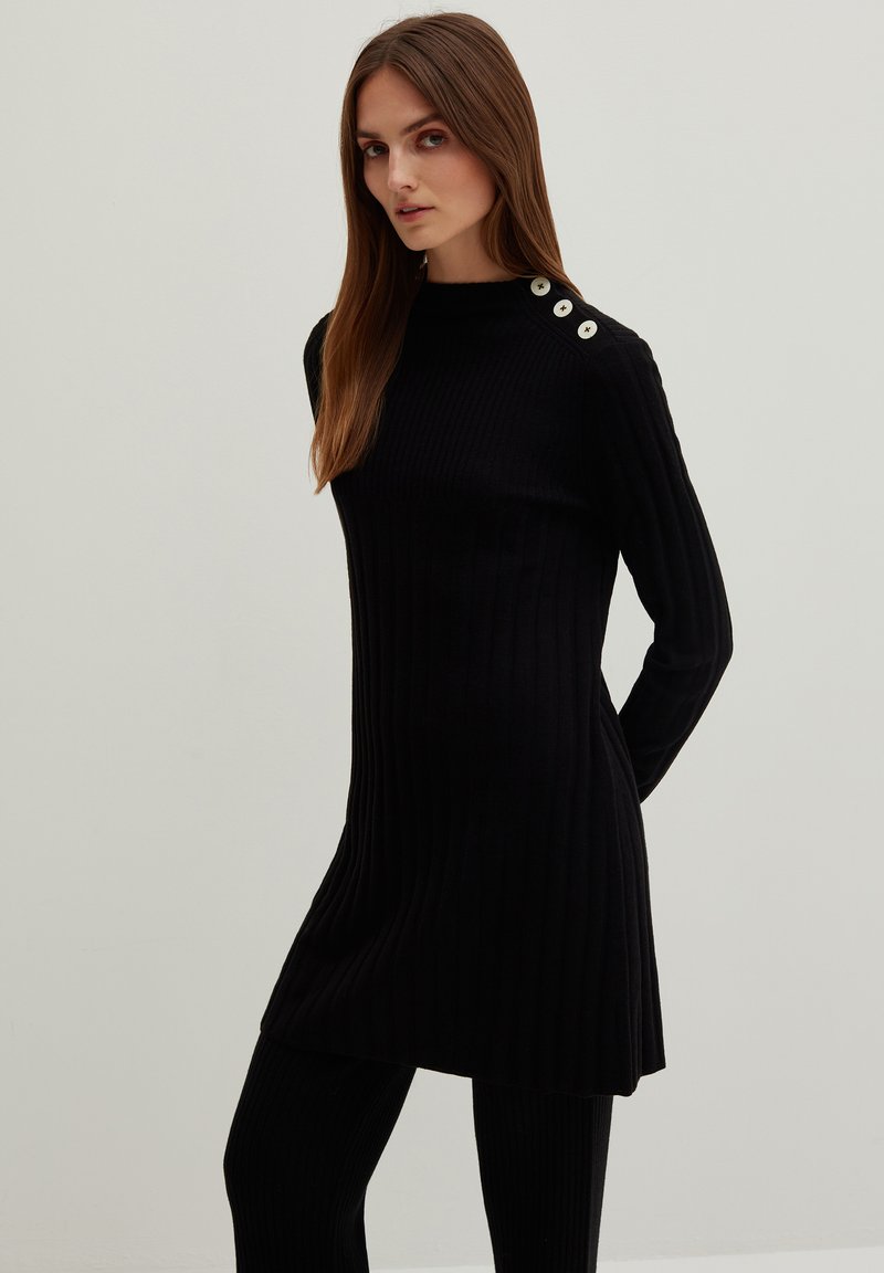 Stefanel DESIGN - Abito in maglia - black/nero - Zalando.it