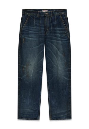 Jean en denim bleu foncé avec un délavage usé, avec une coupe ample, un design à cinq poches et des détails de surpiqûres jaunes contrastantes.