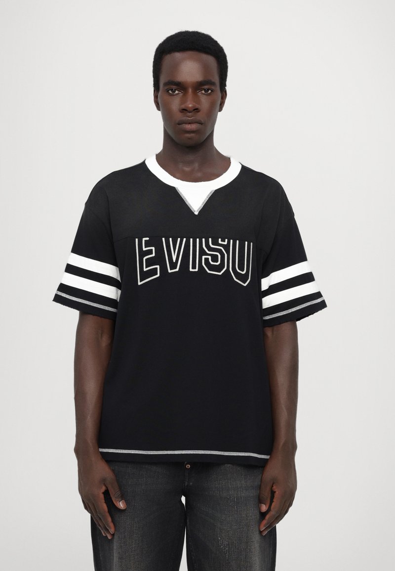 Evisu FRONT AND BACK PANELING AND CONTRAST STITCH - Triko s potiskem - black