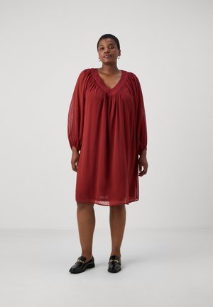 CARANINE LIFE V NECK KNEE DRESS - Denné šaty - syrah