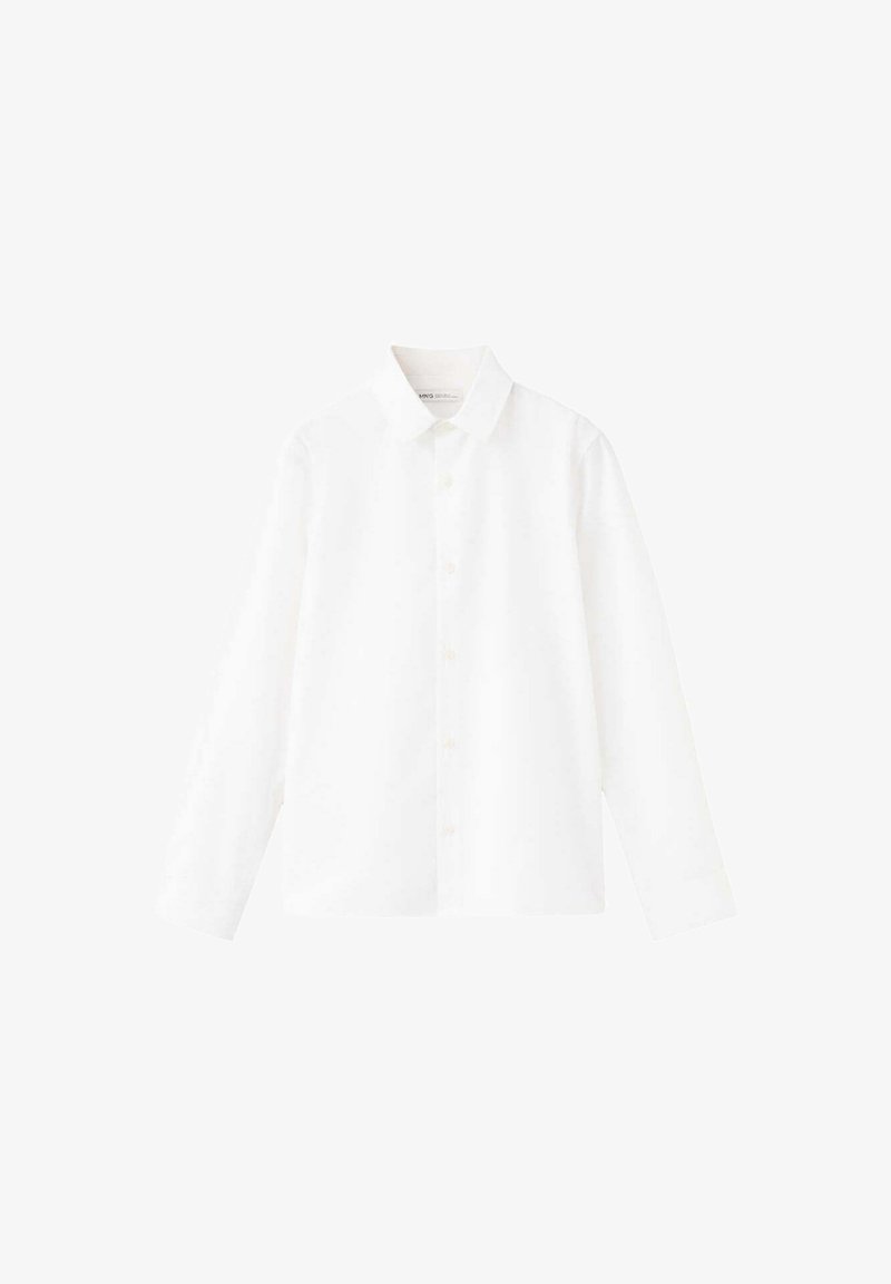 Chemise blanche à manches longues avec col et boutons, étalée à plat sur un fond blanc.