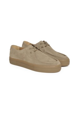 Matinique ROWDY - Sportieve veterschoenen - simply taupe