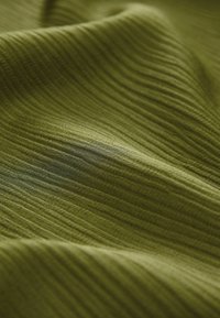 Next RUCHED CRINKLE MIDI-REGULAR FIT - Maxikleid - green