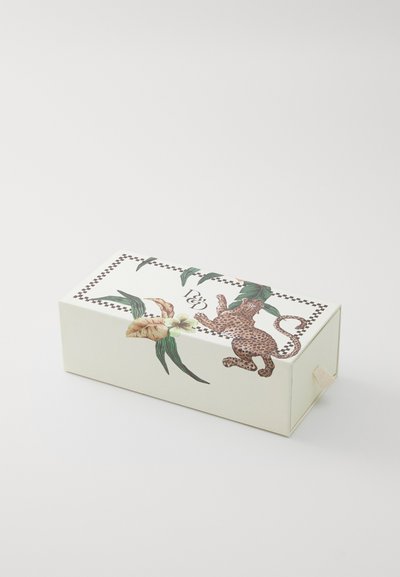Box with a matte white finish, featuring a leopard and tropical leaves in color, bordered by a checkerboard pattern. Side tab for opening.