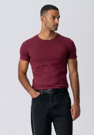 MUSCLE - T-shirts basic - burgundy red