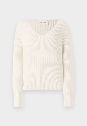 White, ribbed knit sweater with a V-neck, long sleeves, and a relaxed fit. Label reads "CLOSED" at the neckline.