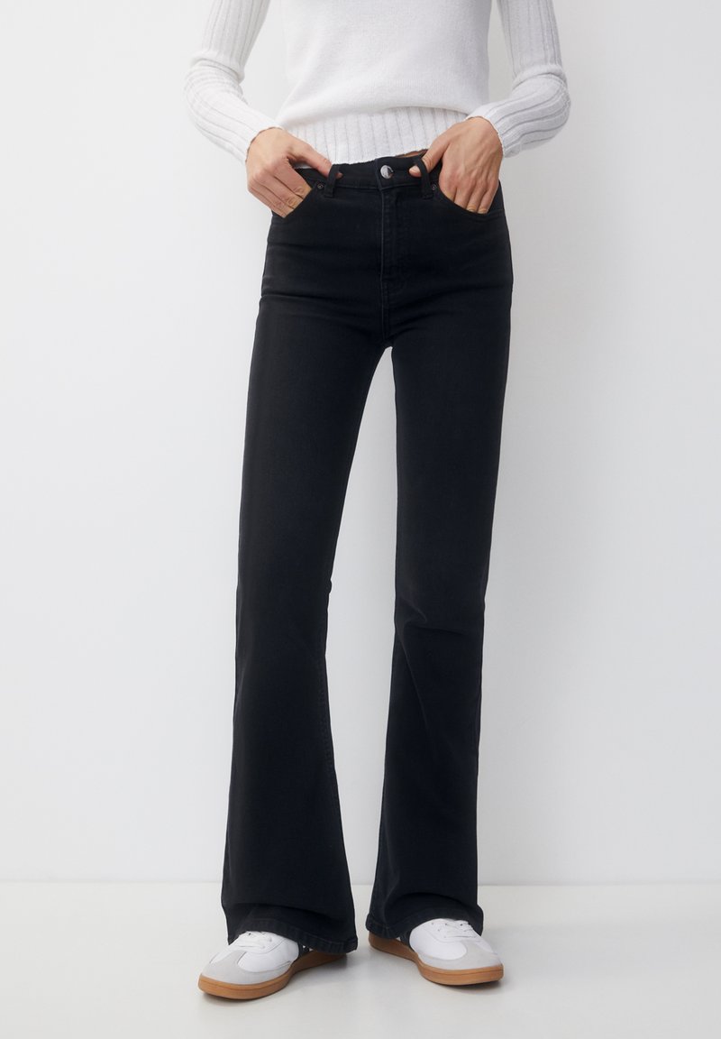 PULL&BEAR HIGHWAIST Jean flare black/noir ZALANDO.FR