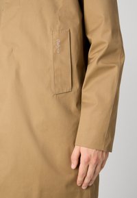 Barbour LORDEN WATERPROOF  - Casaco curto - sand/blue granite