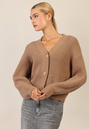 Strickjacke - camel