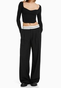 Bershka Långärmad tröja - black