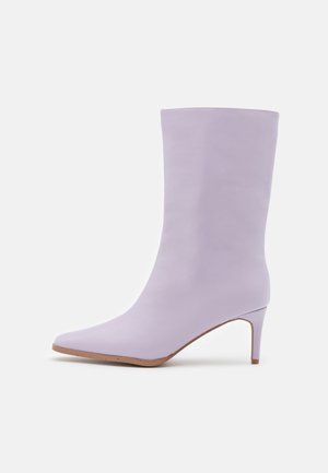 Even&Odd Bottes - purple