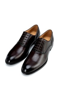 WITTCHEN Veterschoenen - dark brown