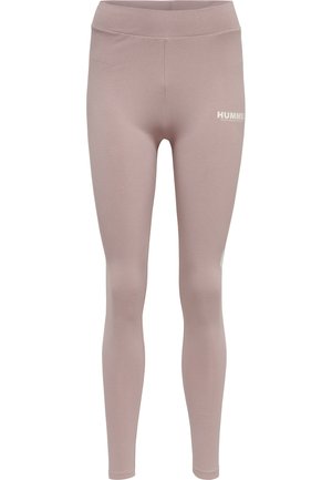 Leggings roses clairs en tissu extensible, dotés d'une taille haute et d'un petit logo blanc sur la cuisse. Texture lisse, design ajusté.