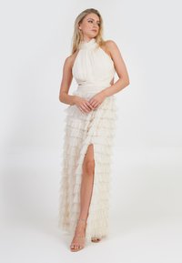 BEAUUT Vestido de fiesta - cream