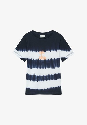 T-shirt à manches courtes bleu marine et blanc tie-dye avec un palmier orange et le logo « s.Oliver » centré sur la poitrine.
