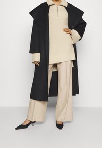 Stylein Stickad tröja - off-white