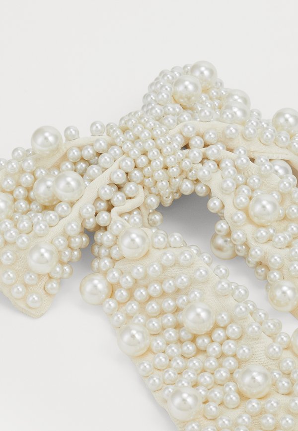 ENCHANTEDD - Hair styling accessory - ice4