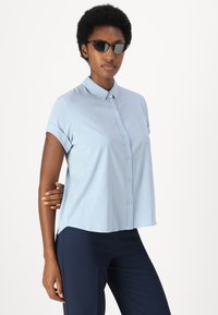 Samsøe Samsøe MAJAN SHIRT - Blúzka so zapínaním na gombíky - light blue