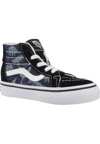 Zapatillas altas de ante negro con cordones y media suela blancos. Los lados presentan un patrón gráfico colorido con acentos azules y morados.