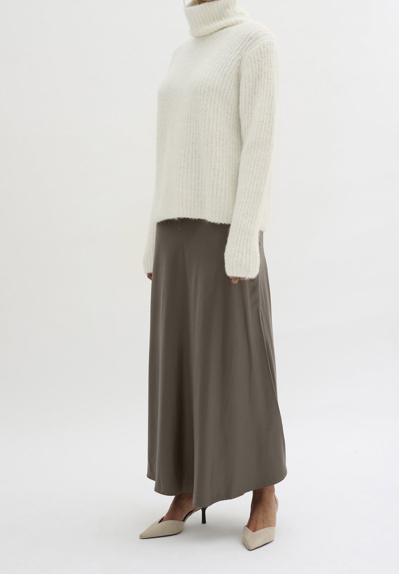 My Essential Wardrobe Sweter