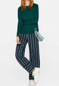 Esprit Mikina - green