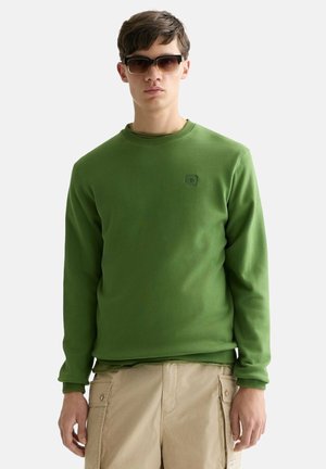 CORE LOGO BADGE REGULAR FIT - Sweatshirt - grün