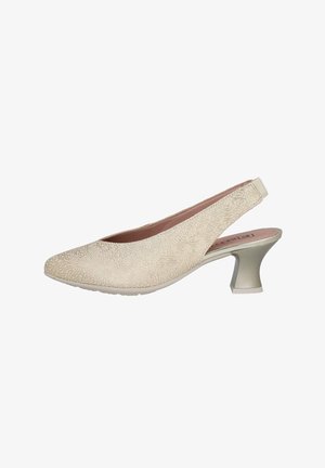 Zapato pump beige con tiras traseras, patrón texturizado en espiral, punta puntiaguda, tacón bajo y curvado en bloque, y plantilla acolchada rosa.