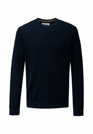 Světlý modrý texturovaný pletený svetr s kulatým výstřihem, dlouhými rukávy a žebrovanými manžetami a lemem, štítek viditelný uvnitř výstřihu.