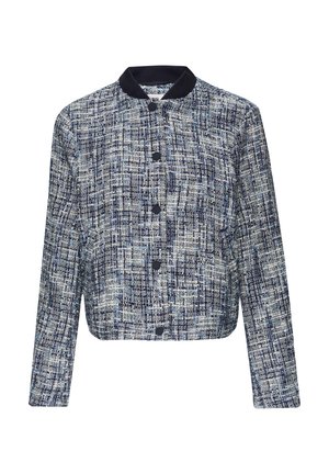 Chaqueta cortada de tweed azul y gris con cuello negro, que presenta un cierre de botones y mangas largas, exhibiendo un patrón texturizado.