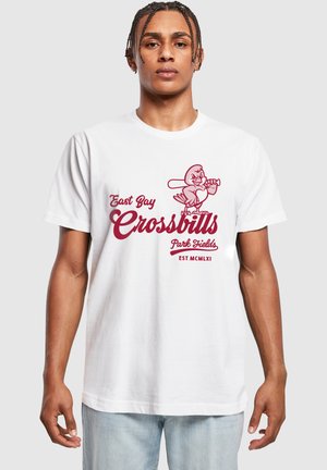 Merchcode PARK FIELDS - CROSSBILLS - T-shirts med print - white