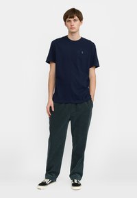 REVOLUTION APPLICATION - T-shirts basic - navy melange
