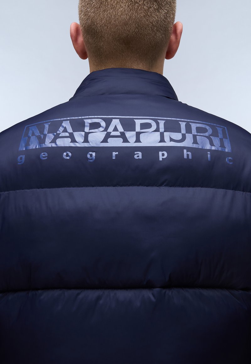 Napapijri A-suomi V 1 Np0a4hk Giacca Corta Uomo Smanicato Blu Marine S