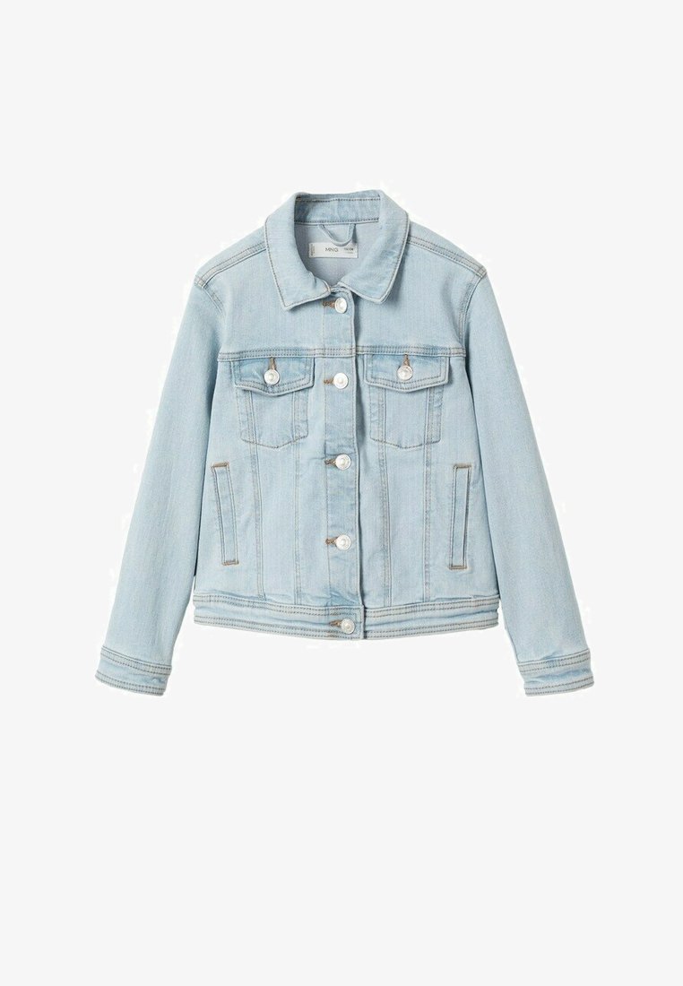 Giacca in jeans azzurro chiaro con chiusura a bottoni, due tasche sul petto e due tasche laterali. Rifinita con dettagli di cucitura e colletto.