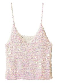 Haut à bretelles spaghetti blanc avec un design en crochet, présentant des paillettes pastel rose, violettes et irisées disposées en rayures horizontales.