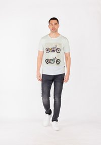 Key Largo MT BRAKE ROUND - Camiseta estampada - white