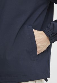 Solid SDELMER - Lagana jakna - insignia blue
