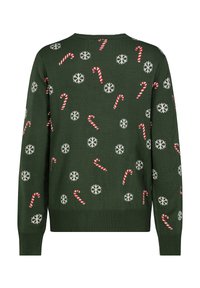 Grüner Pullover mit einem Muster aus roten und weißen Zuckerstangen und Schneeflocken, hergestellt aus weichem Strickmaterial mit gerippten Bündchen und Saum.