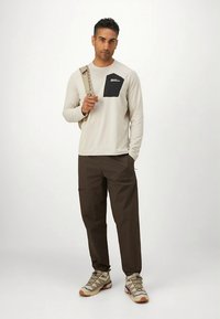 Jack Wolfskin PRELIGHT TRAIL PANTS  - Friluftsbyxor - peat
